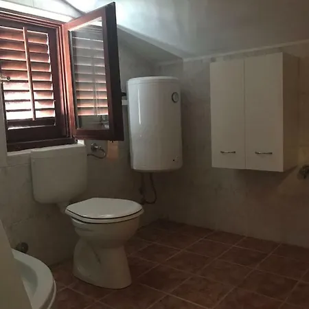 Apartman Lucija