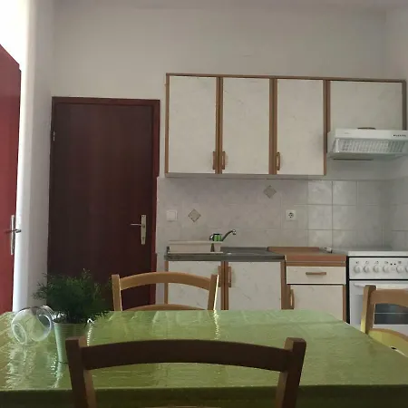 아파트 Apartman Lucija *