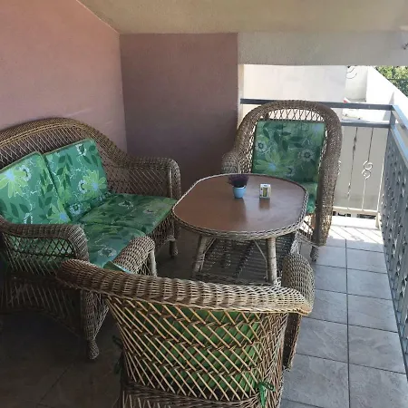 Apartman Lucija 아파트 Kruševo
