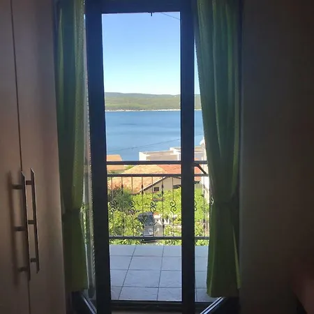 Apartman Lucija