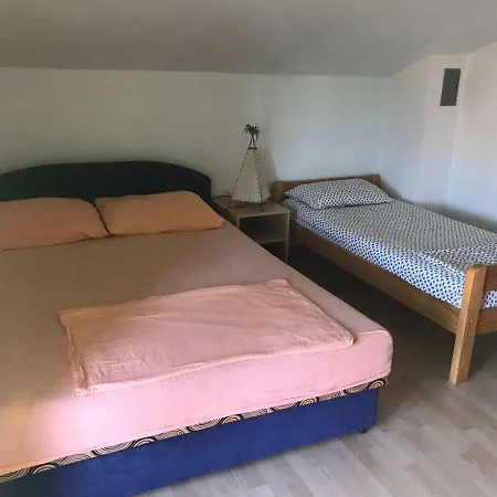 Apartman Lucija 아파트